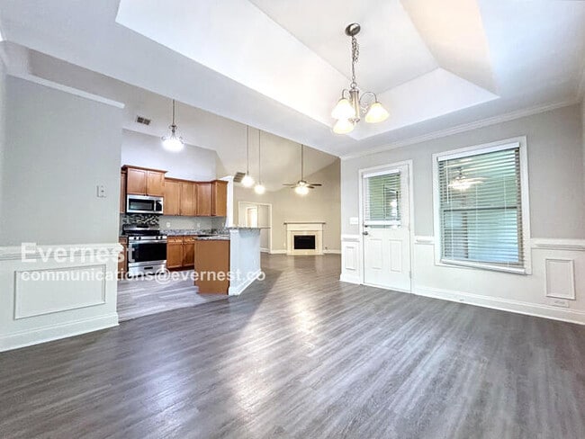 Building Photo - 215 Bridgemill Dr