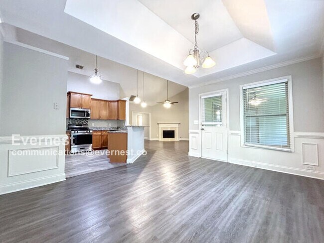 Foto del edificio - 215 Bridgemill Dr