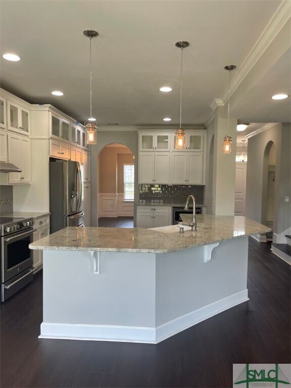 Primary Photo - 425 Sunbury Dr