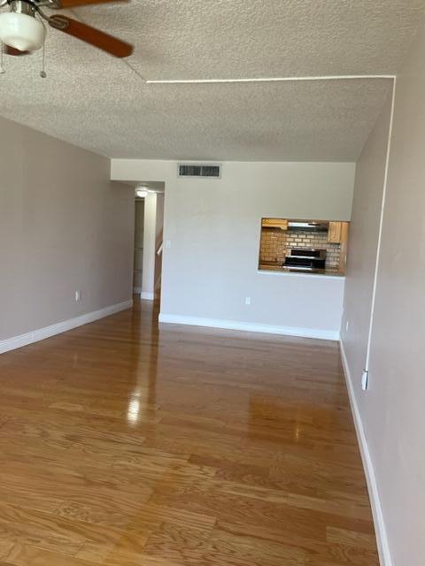 Building Photo - 755 Dotterel Rd