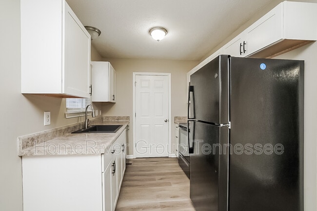 Building Photo - 2619 Lincoya Dr