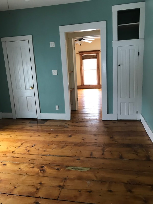 Building Photo - 259 River St Ext