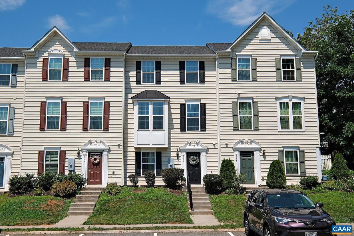 Foto principal - 2197 Silkwood Ct