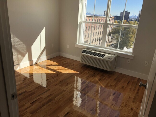 Foto del edificio - 134-142 Sussex Ave