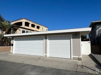 Building Photo - 1164 Shelburn Ln