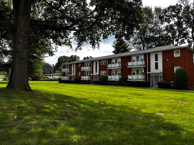 Building Photo - 229 N Middletown Rd