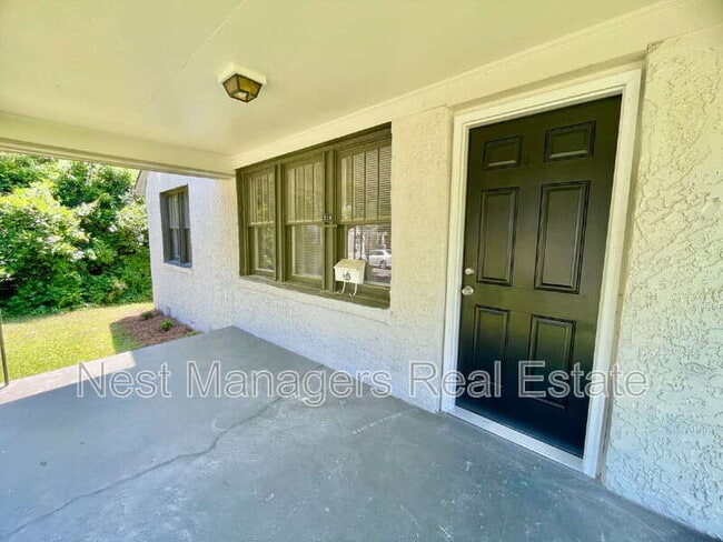 Building Photo - 218 Sedberry St