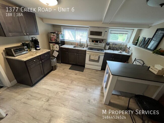 Building Photo - Cozy One Bedroom Apartment Available for R...