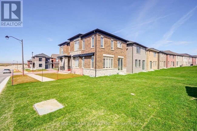 Building Photo - 2049 Chris Mason St
