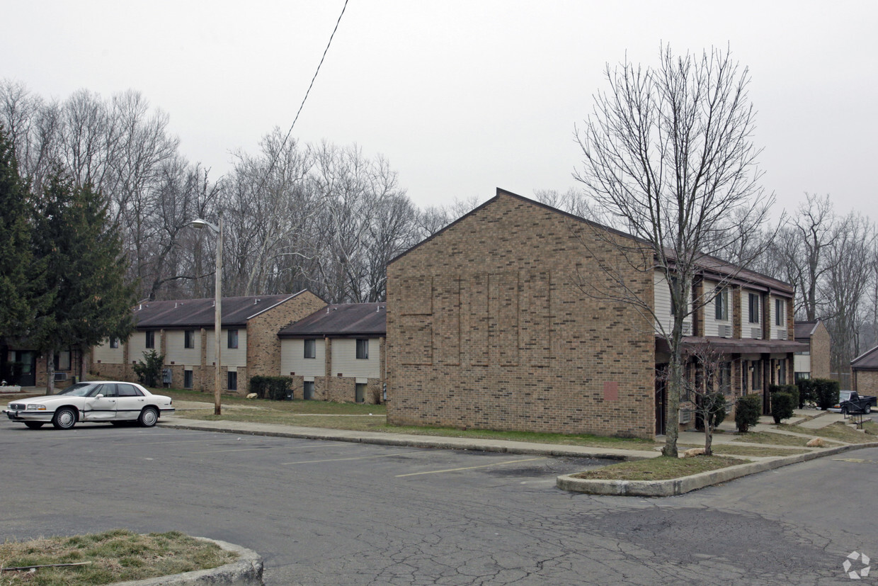 Building Photo - Cornell Townhouses