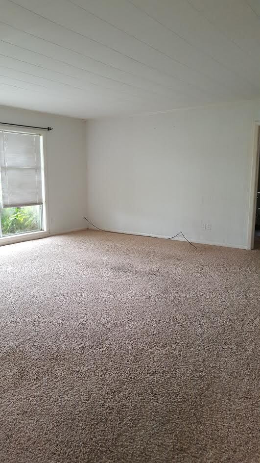 Building Photo - 107 Felicie Dr