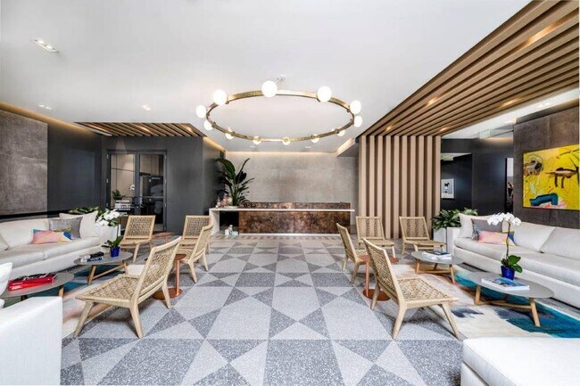 Foto del edificio - 314 NW 25th St
