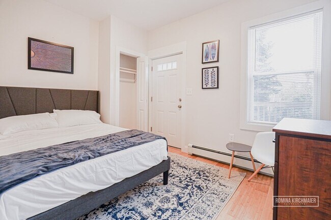 Foto del edificio - 126 Lexington St