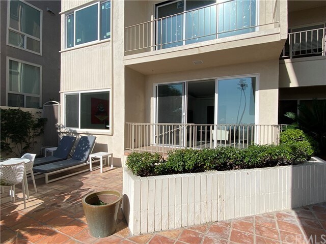 Foto del edificio - 520 Cliff Dr