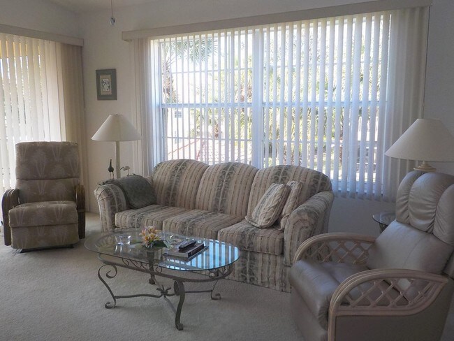 Building Photo - 604 Casa del Lago Way