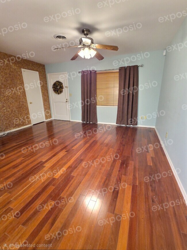 Foto del edificio - 6016 Murray Hill Dr