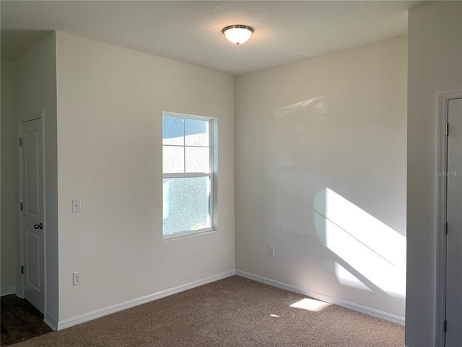 Building Photo - 3074 Neverland Dr