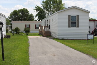 Building Photo - 3220 12th Ave N