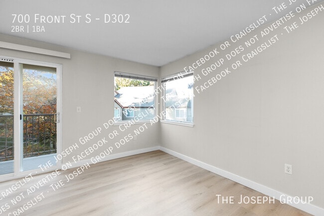 Foto del edificio - 700 Front St S