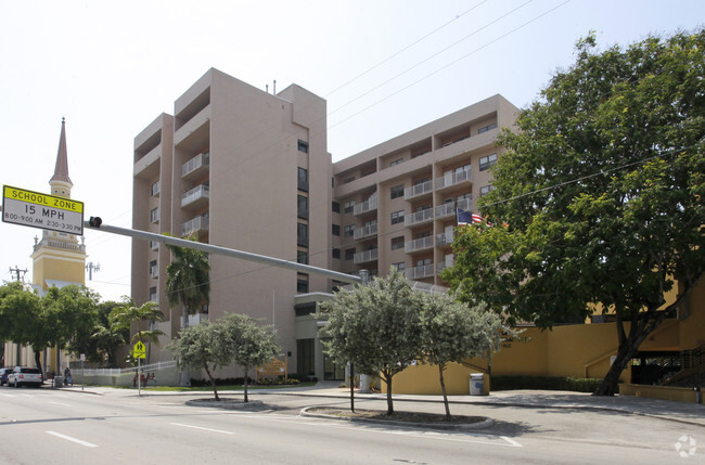 Building Photo - Riverside Apartments