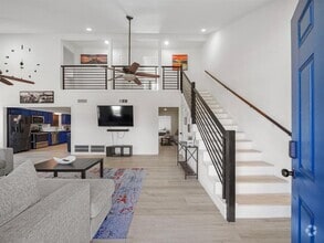 Building Photo - 8007 Beluche Dr