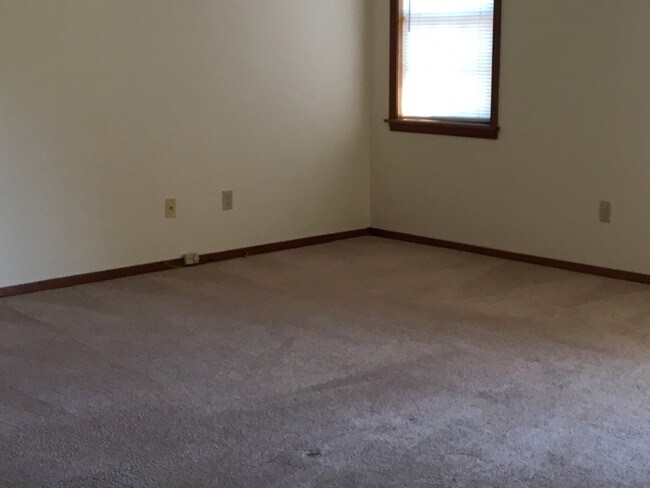 Living Room - 6364 Koosa Dr