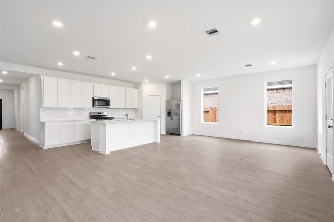 Foto del edificio - 3009 Waterwood Pass Dr