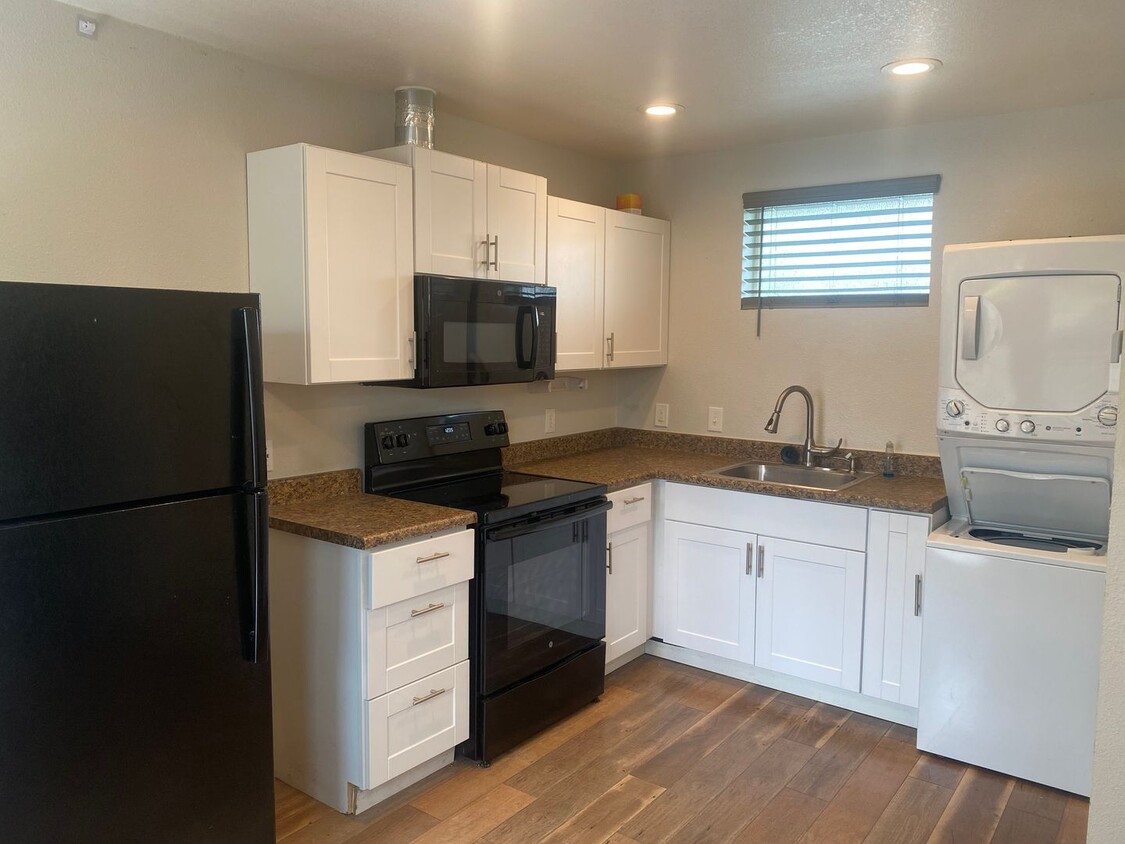 Foto principal - 1 Bed, 1 bath single story ADU in Central ...