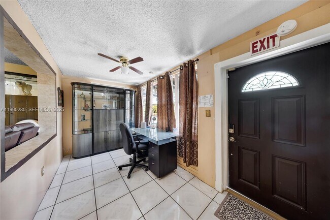 Foto del edificio - 526 S 28th Ave