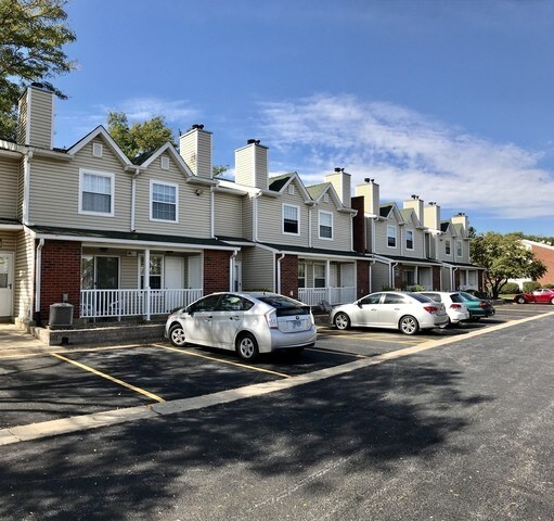 Building Photo - 1267 Wyndham Dr