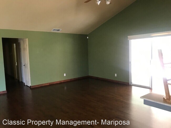 Building Photo - 3 br, 2 bath House - 4754 Triangle Rd