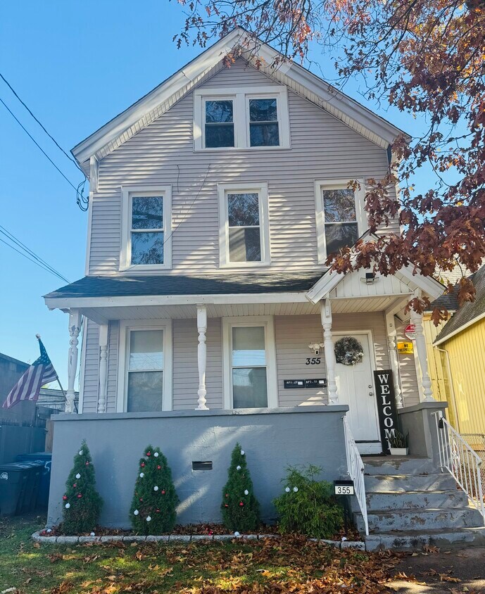 Foto principal - 355 Greenwich Ave