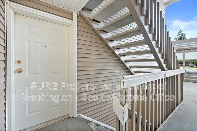 Building Photo - 6601 S 8th St