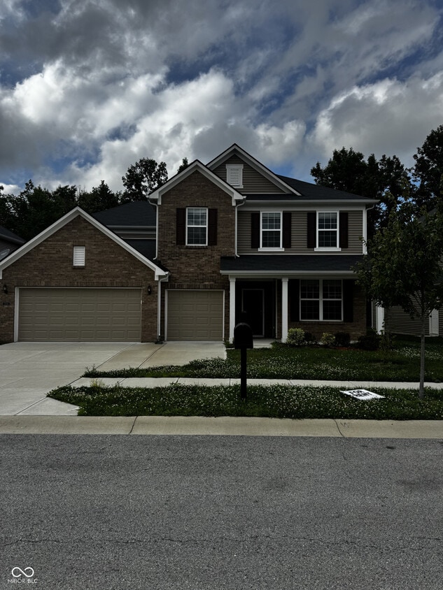 Building Photo - 5354 Lavender Dr