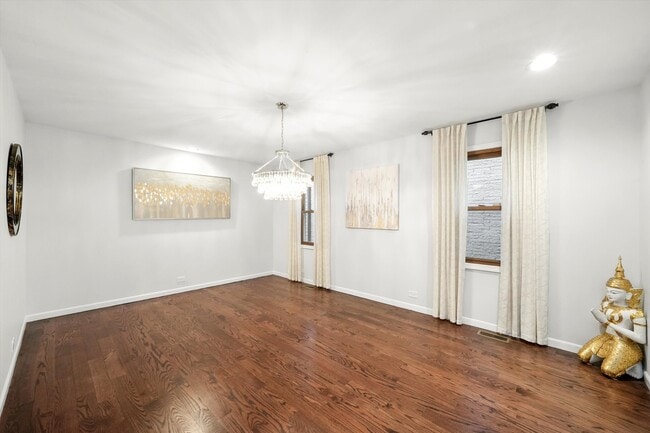 Foto del edificio - 5238 Pratt Ave