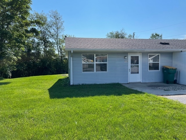 Building Photo - 953 E Hope Dr