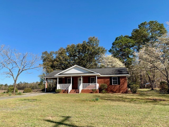 Foto principal - ADORABLE 3 Bedroom/2 Bath home in Longs! C...