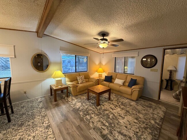 Foto del edificio - NICE HOME IN THE FOOTHILLS!