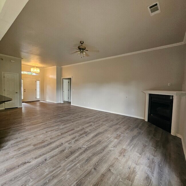 Foto del edificio - 550 McKissic Spring Rd