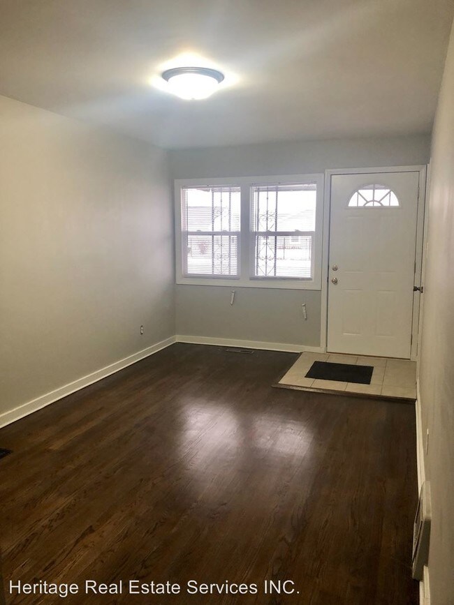Foto del edificio - 3 br, 1.5 bath House - 424 East 21st Avenue