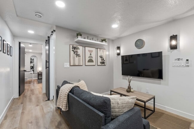 Photo - 610 W 5735 S House