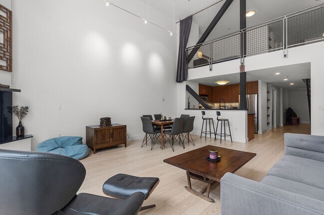 Foto del edificio - 1221 Harrison St