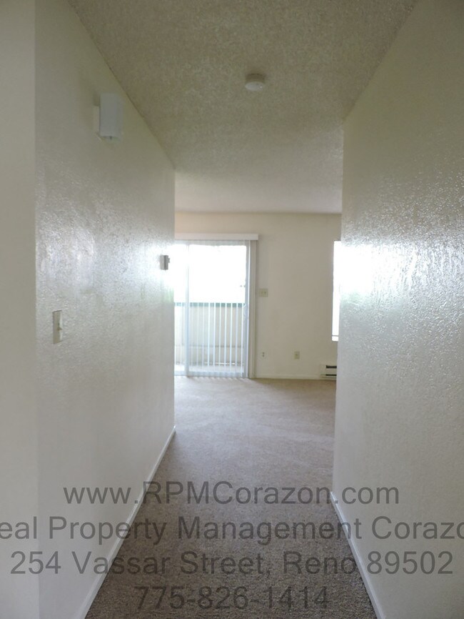 Foto del edificio - 3924 Clear Acre Ln