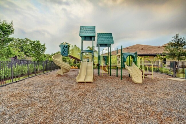 Foto del edificio - 3784 NW 89th Way