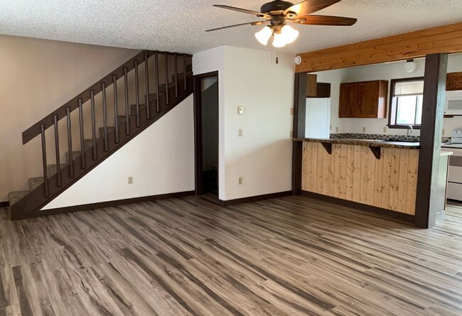 Foto del edificio - 577 E Golf Pl