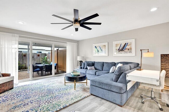 Foto del edificio - 1236 NE 18th Ave