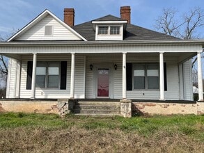 Building Photo - 9495 GA-54