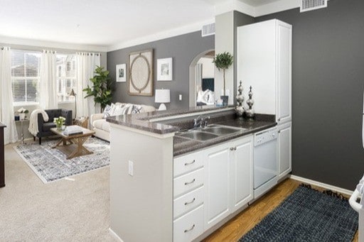 Living Area & Kitchen - Parc Chateaux