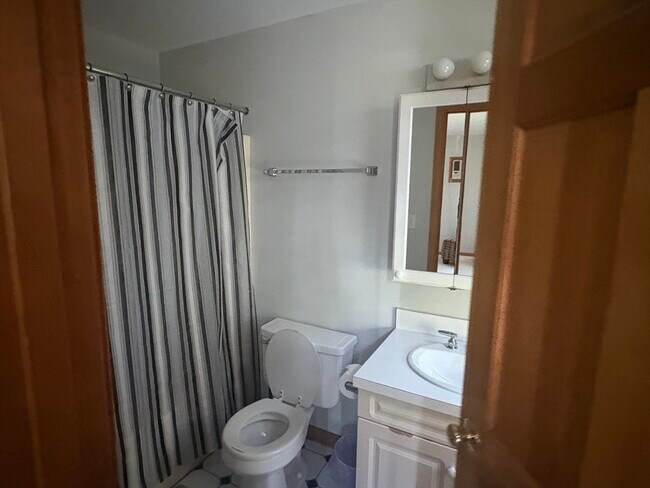 Foto del edificio - 60 Homestead Ln