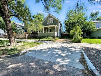 Building Photo - 1426 W Cucharras St